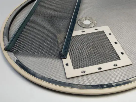 FABRICATED WIRE MESH SCREENS 1
